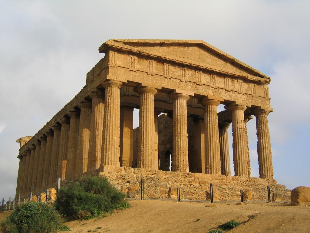 Attico Panoramico Agrigento Apartman Kültér fotó